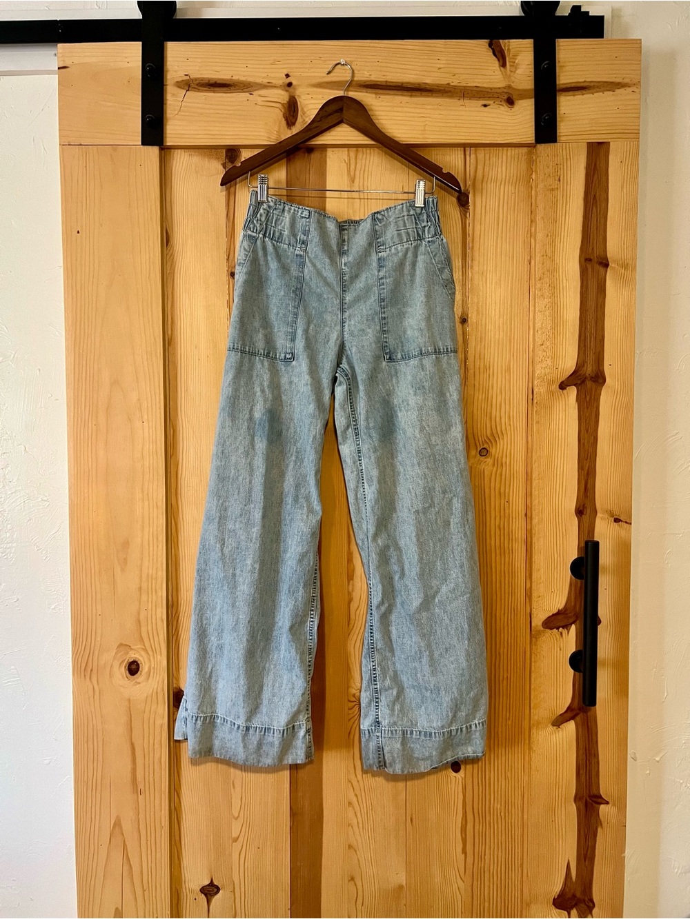 We The Free Light Blue Wide-Leg Jeans
